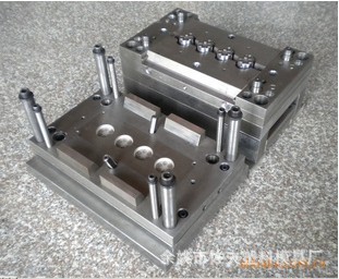 塑料链条与安抚奶嘴链条模具制作 余姚市佐夫塑料模具厂的专业方案